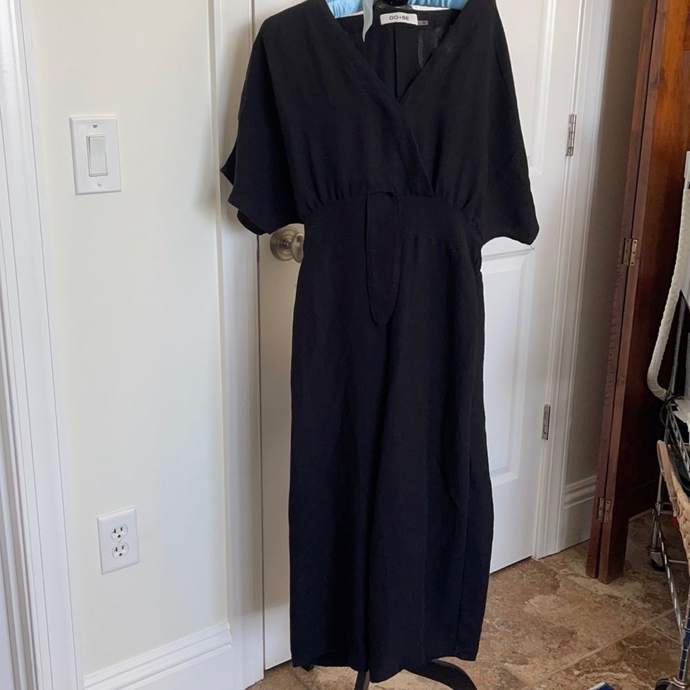 Adorable Capri romper so soft.